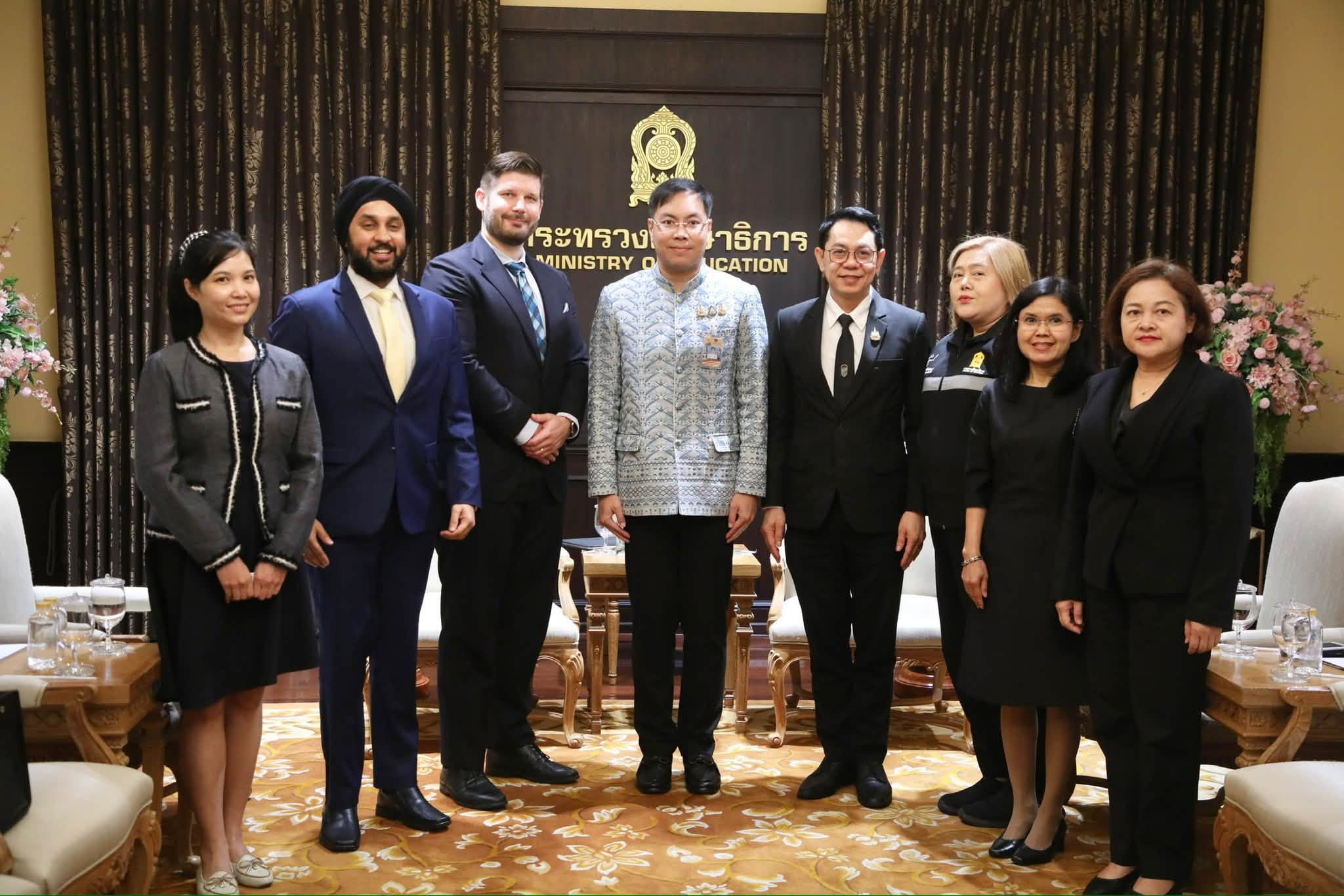 “อัครนันท์” หารือ Eduten ฟินแลนด์ ขยายทดลอง AI คณิตศาสตร์ 1 ภาคเรียน — ภาพที่ 2
