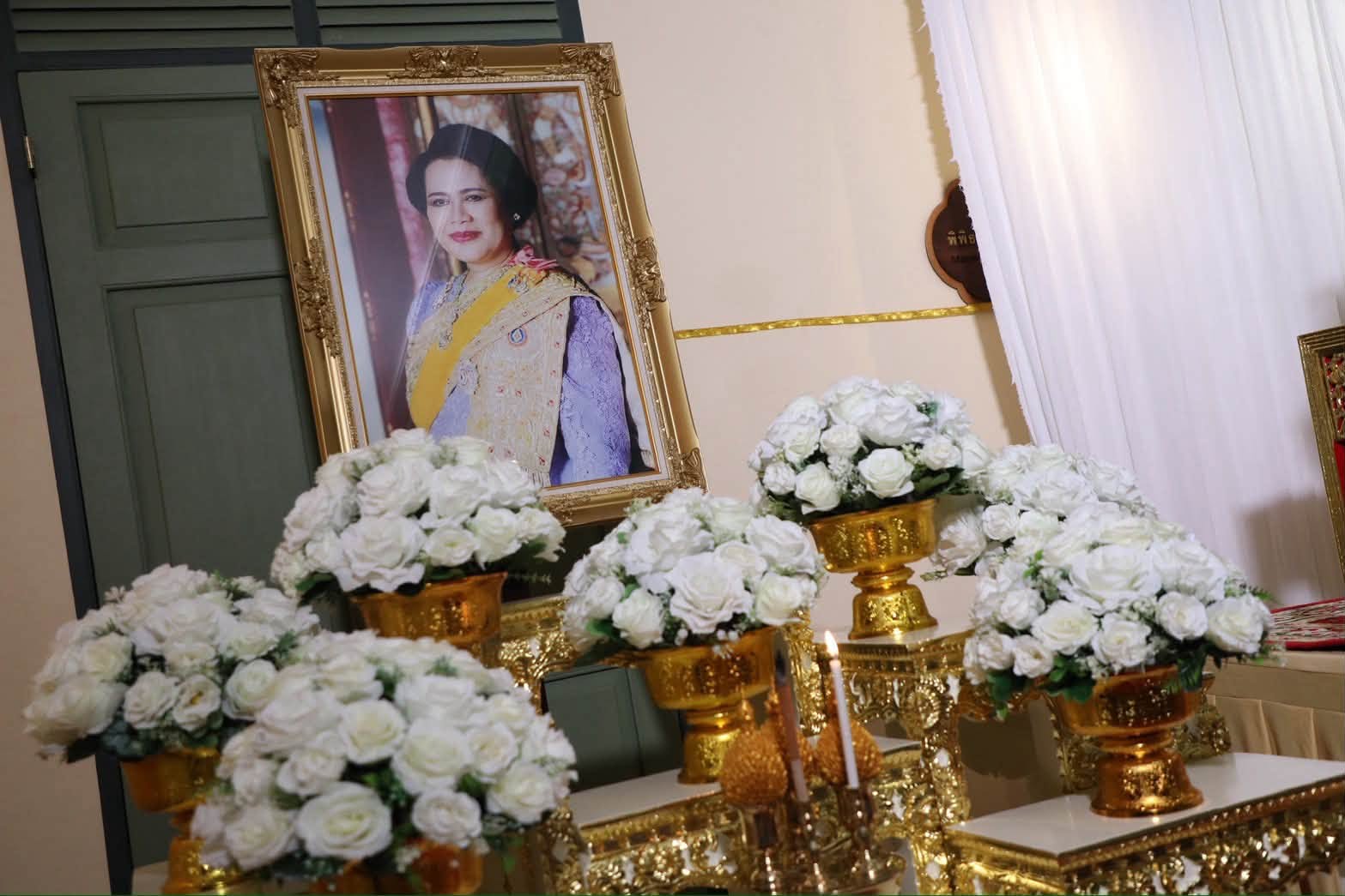 ศธ. จัดกิจกรรมเนื่องในวันคล้ายวันสวรรคต “พระพันปีหลวง” 24 ต.ค. 69 ด้วยความจงรักภักดีและน้อมรำลึกในพระมหากรุณาธิคุณ — ภาพที่ 2