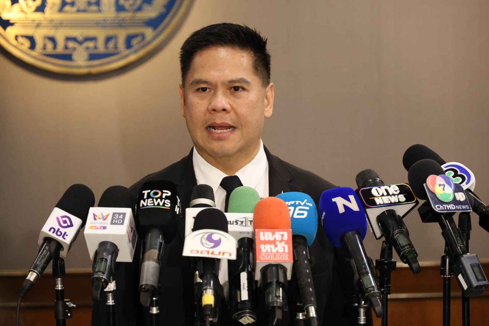 “วราวุธ” เผย น้ำท่วมนิคมฯ ลาดกระบัง-บางชัน ยังไม่มีผลกระทบเชิงเศรษฐกิจ กำชับ กนอ. ดูแลชุมชนรอบข้าง ระบุ ตราบใดที่ฟ้ายังครึ้มก็ยังประมาทไม่ได้ — ภาพที่ 2