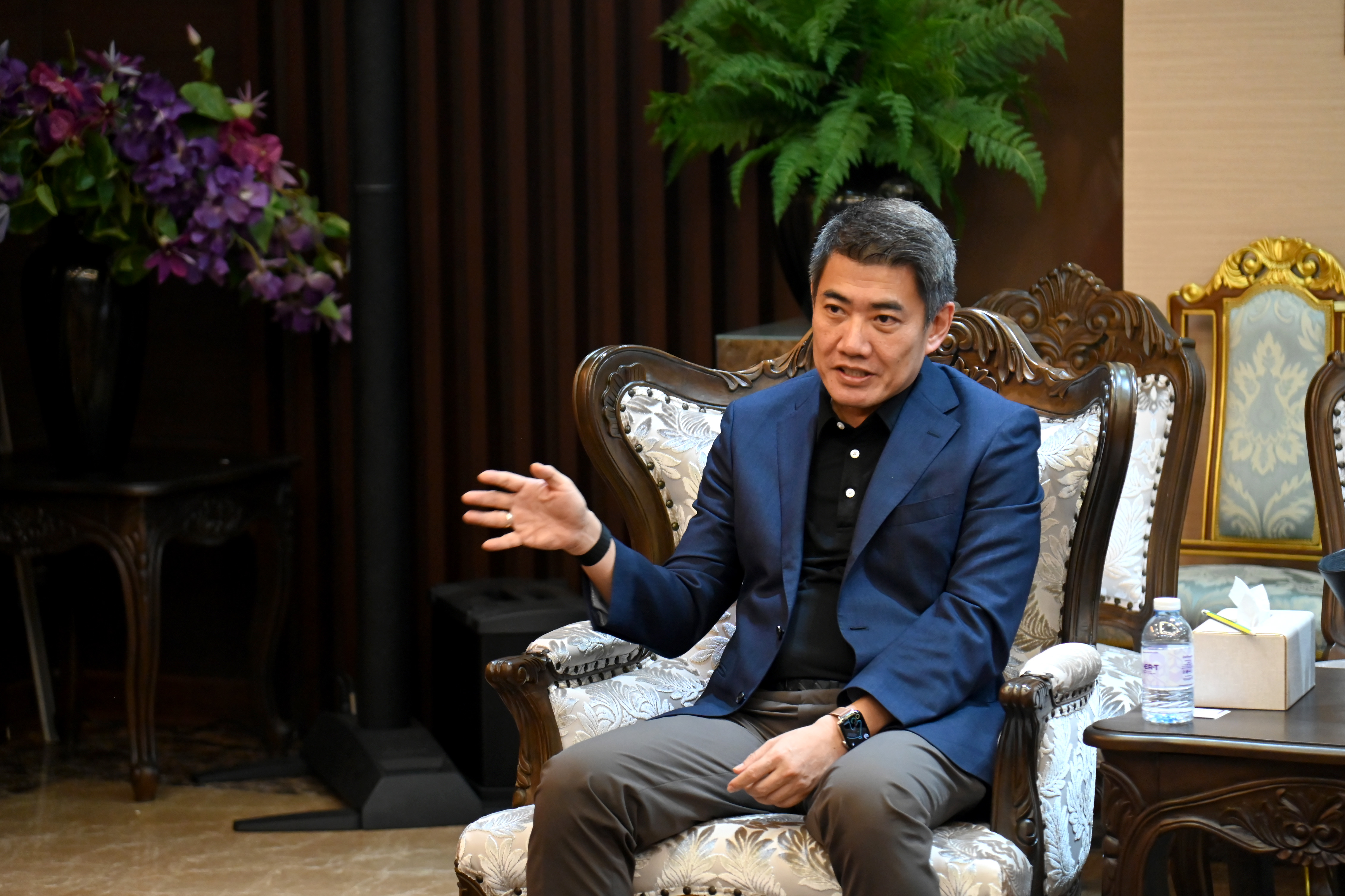 วราวุธ ให้สัมภาษณ์พิเศษ สำนักข่าวเคียวโด ญี่ปุ่น ย้ำแนวทางความร่วมมือ อุตสาหกรรมไทย-ญี่ปุ่น — ภาพที่ 6