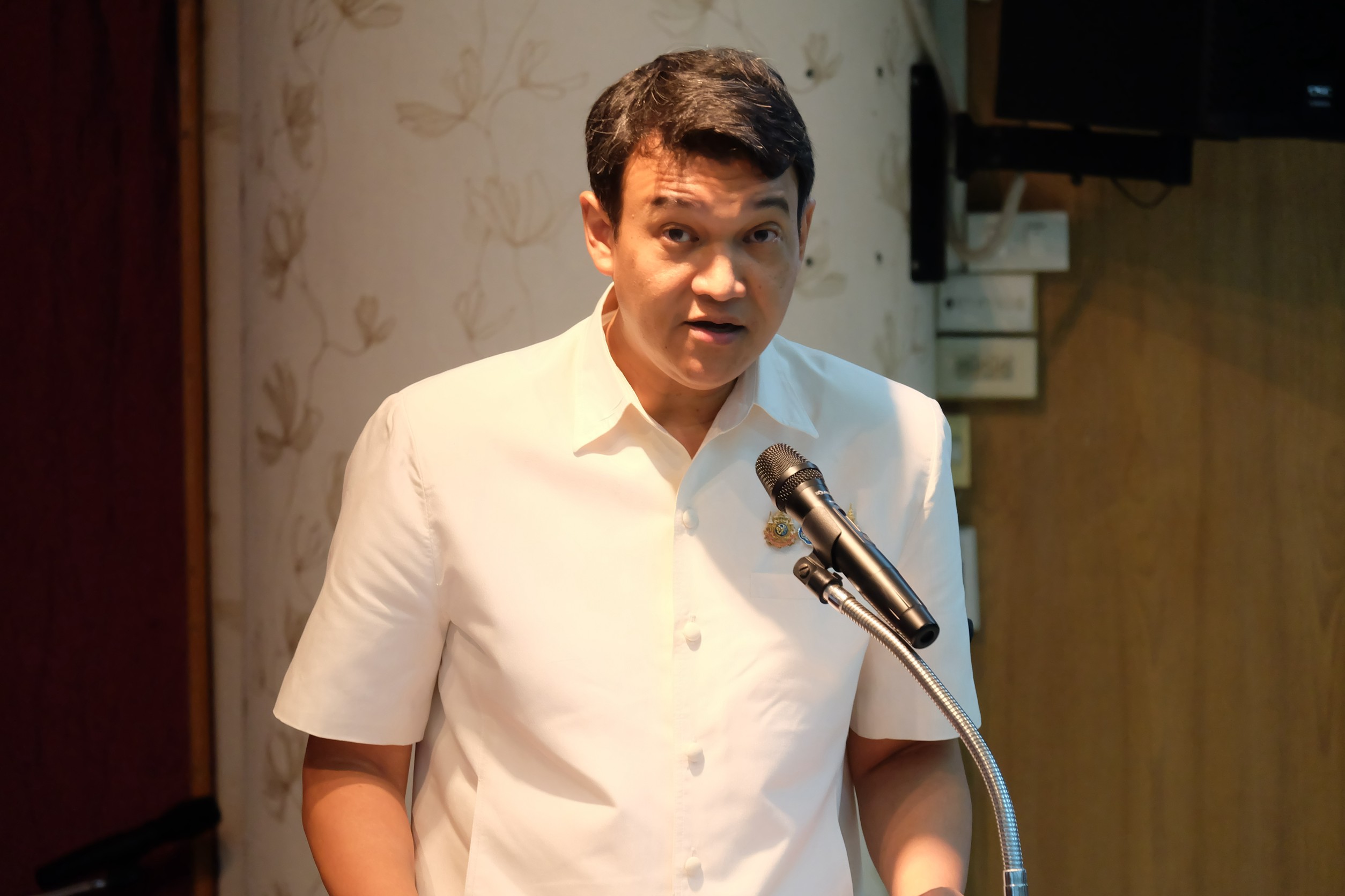 “พิพัฒน์” มอบวิสัยทัศน์ 24 ปี สนข. ดันไทยสู่ศูนย์กลางคมนาคมโลก ชูยุทธศาสตร์เชื่อม 2 มหาสมุทร สั่งศึกษาเส้นทางขนส่งทางทะเลเพิ่มโอกาสเศรษฐกิจวางรากฐานอนาคตให้คนรุ่นใหม่ — ภาพที่ 6