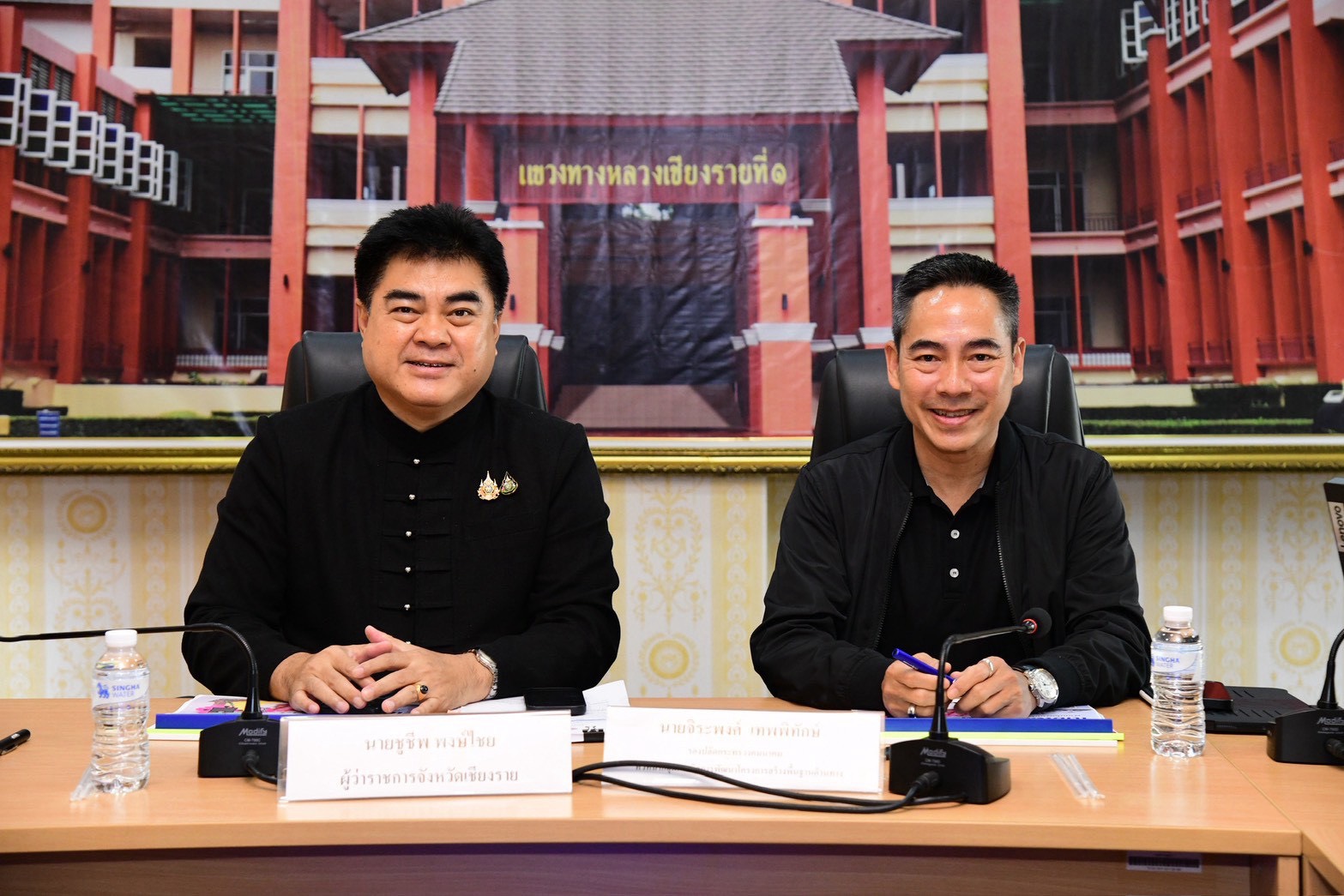 รองปลัดกระทรวงคมนาคม ลงพื้นที่ติดตามโครงการรถไฟทางคู่ สายเด่นชัย - เชียงราย - เชียงของ เน้นย้ำก่อสร้างให้แล้วเสร็จตามแผน เคร่งครัดมาตรฐานความปลอดภัย ลดผลกระทบต่อประชาชน — ภาพที่ 3
