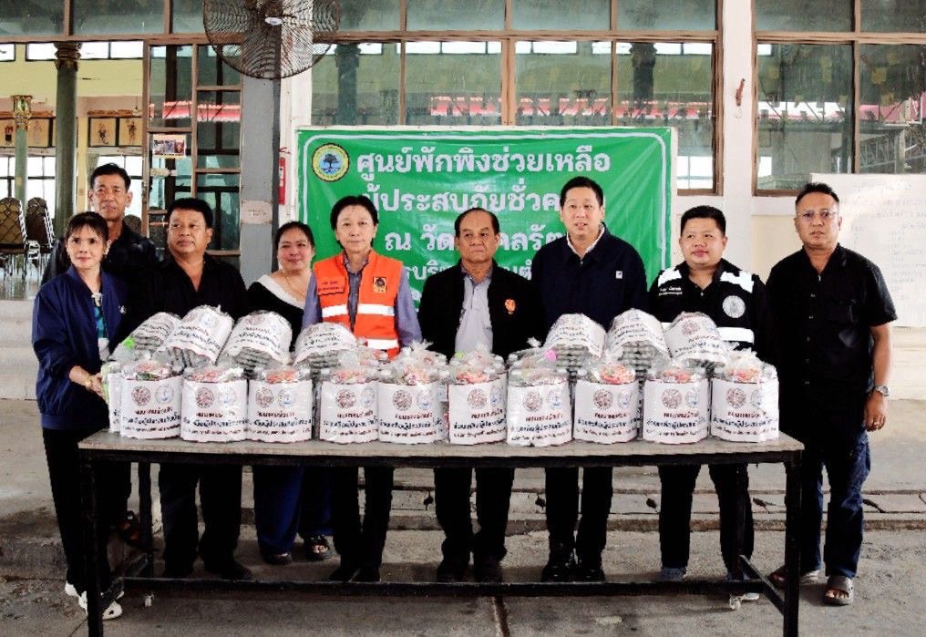 “ภัทรพงศ์” เร่งช่วยผู้ประสบอุทกภัยต่อเนื่อง วิทยุการบินฯ ร่วมส่งมอบถุงยังชีพเพิ่มช่วยเหลือประชาชน — ภาพที่ 2